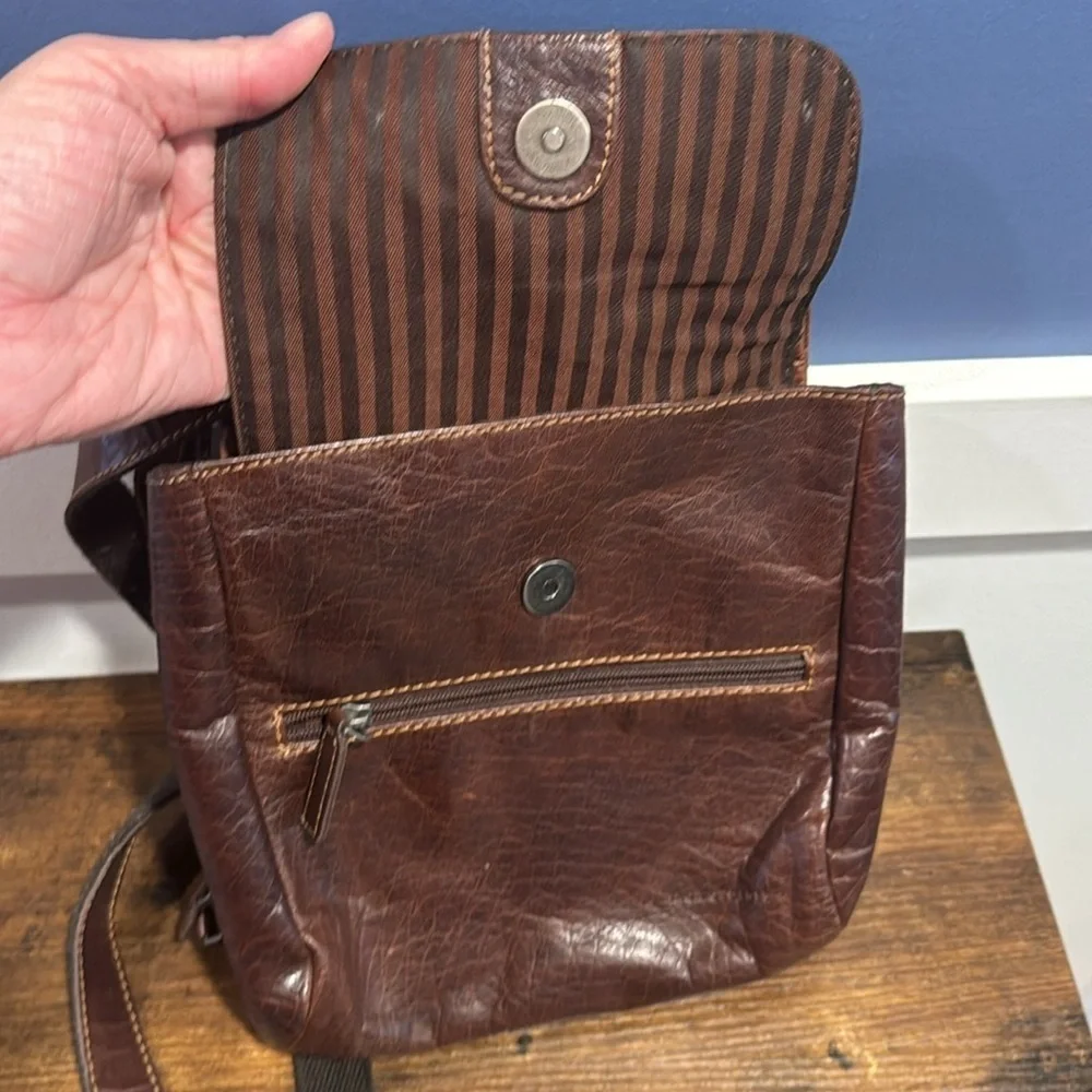 Jack George’s leather crossbody bag brown